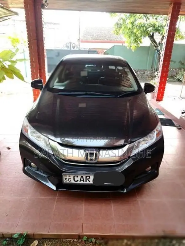 Honda Grace 2014