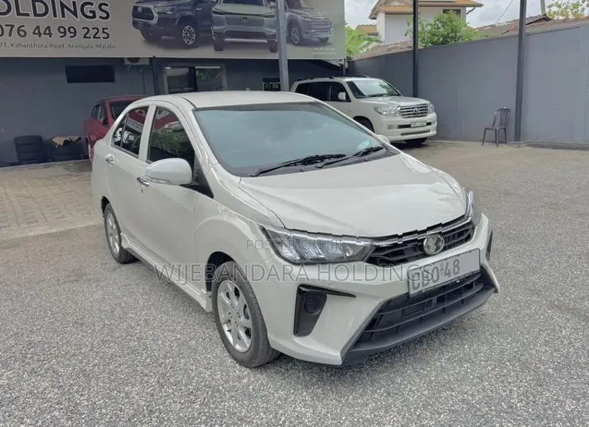 Perodua Bezza 2025