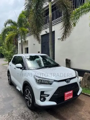 Toyota Raize Z Hybrid BSM 2024