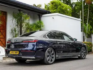 BMW 740i M-Sport Ultimate 2023