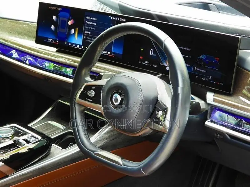 BMW 740i M-Sport Ultimate 2023