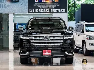 Toyota Land Cruiser LC300 Diesel BN 2025