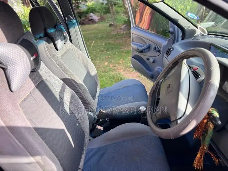 Tata Indica V2 2006