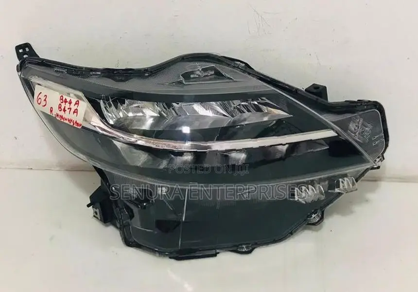 Nissan Roox B44A Head Light Rh