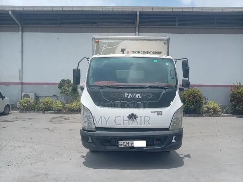 Tata Ultra B12 2016