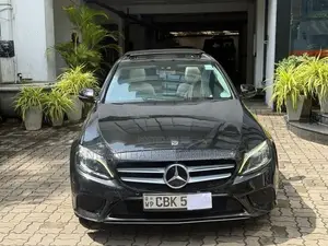 Mercedes Benz C200 2019