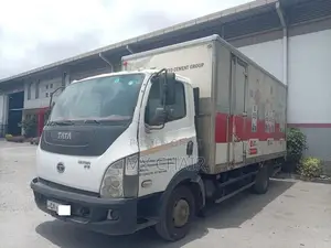 Tata Ultra B12 2016