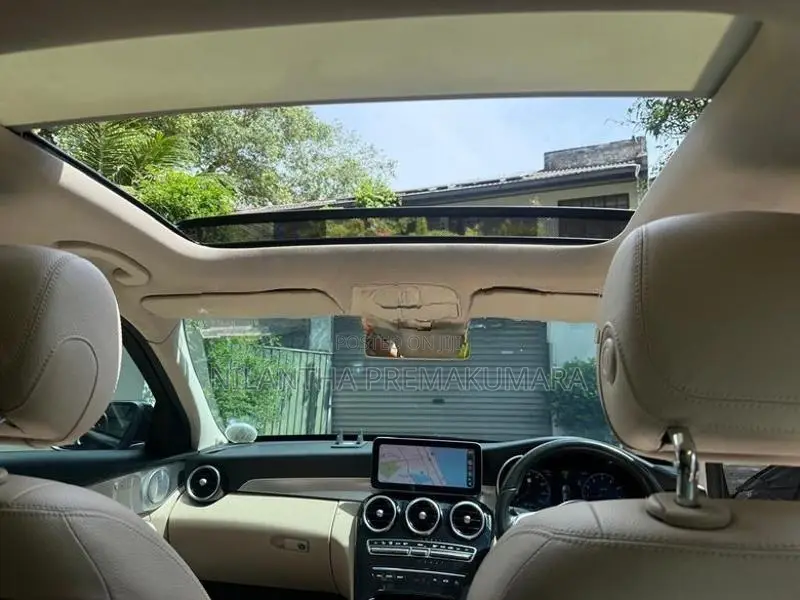 Mercedes Benz C200 2019