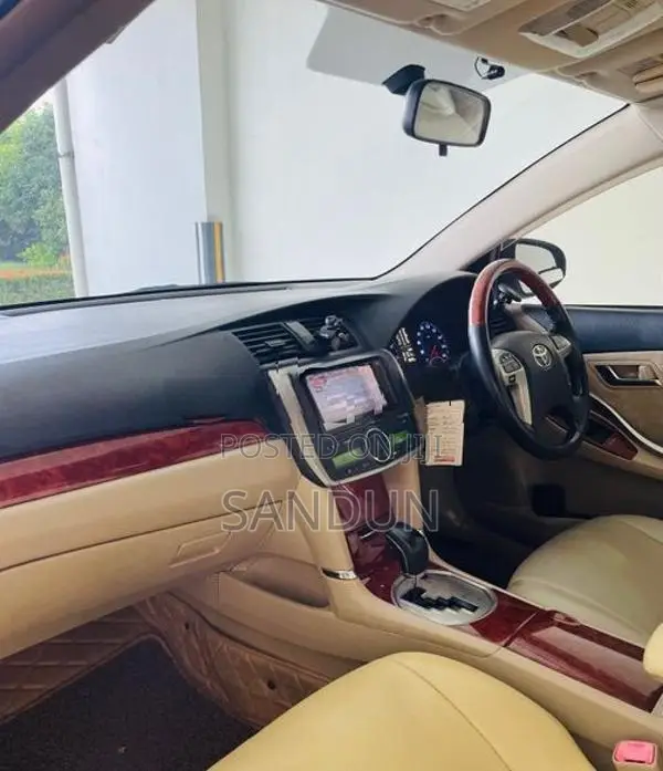 Toyota Allion 2014
