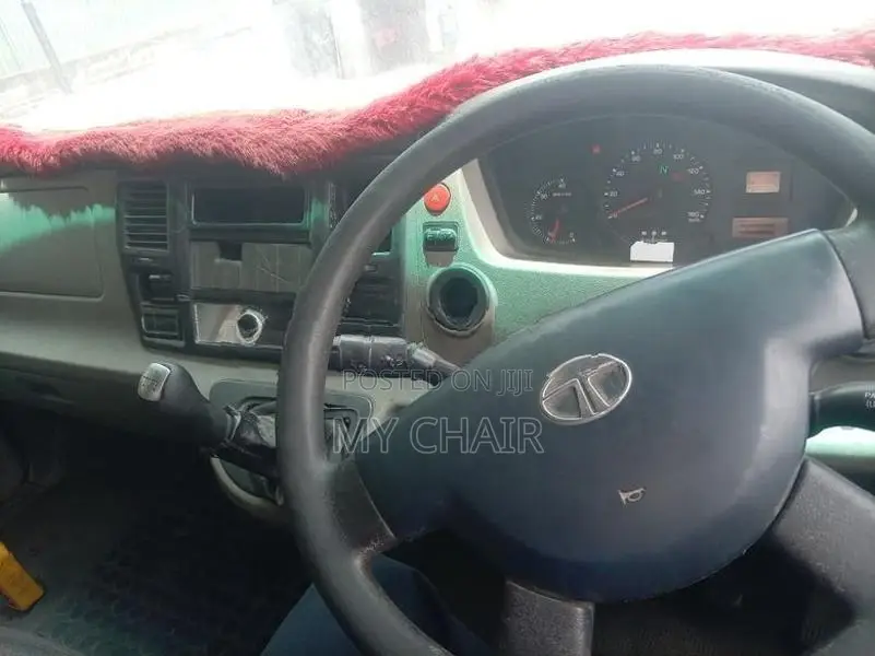 Tata Ultra B12 2016