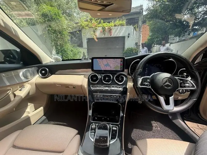Mercedes Benz C200 2019
