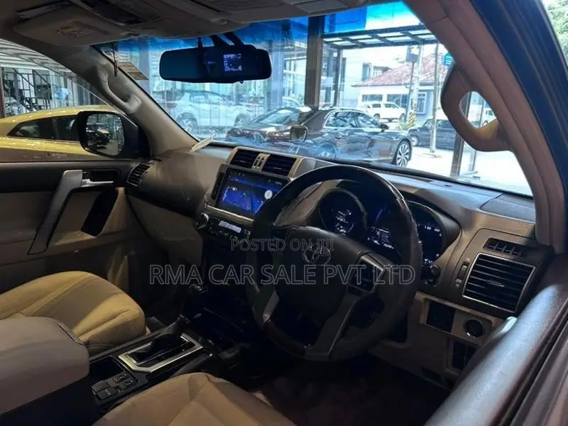 Toyota Land Cruiser Prado TX 150 5 frwrd 2015