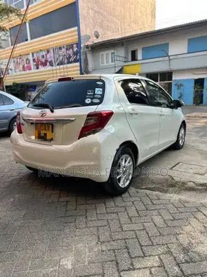 Toyota Vitz 2016
