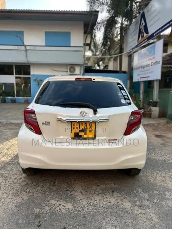 Toyota Vitz 2016