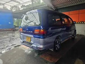 Mitsubishi Delica 1997