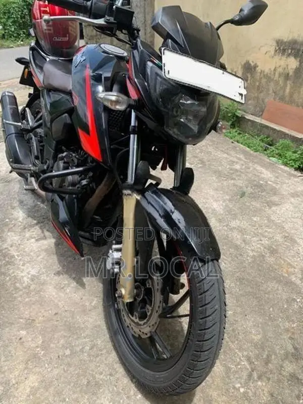 TVS Apache RTR 200 2018
