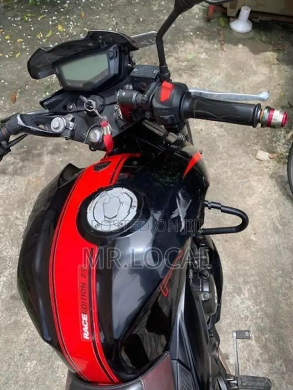 TVS Apache RTR 200 2018