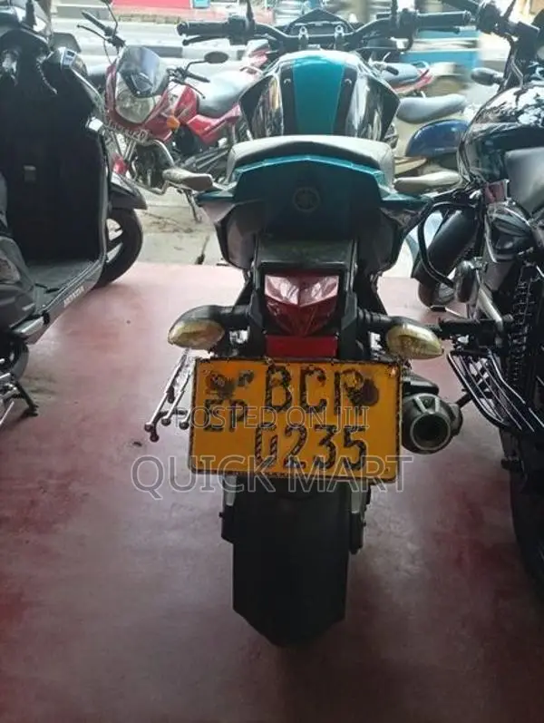 Yamaha FZs V2 2016