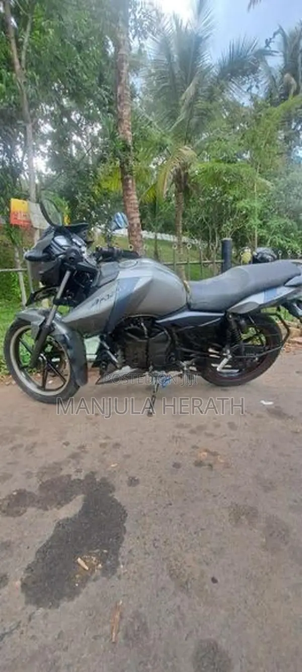 TVS Apache 150RTR 2015
