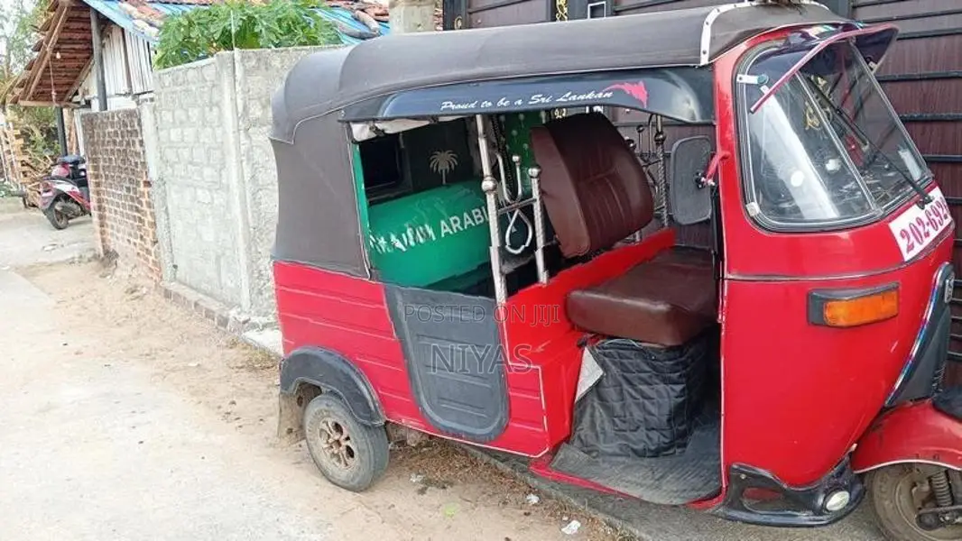 Bajaj RE 1993