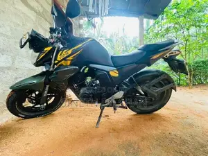 Yamaha FZs V2 2016