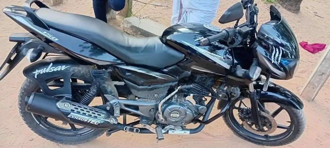 Bajaj Pulsar 150 2016