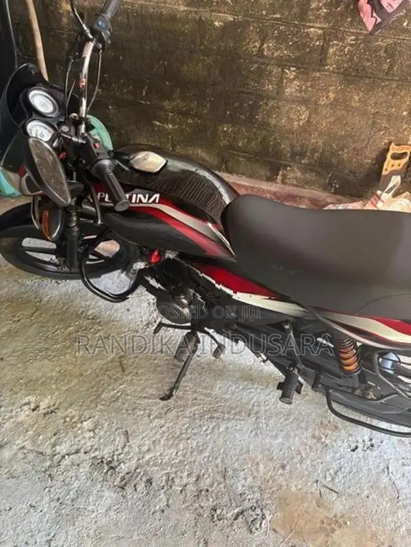 Bajaj Platina 100 2011