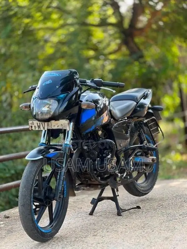 Bajaj Pulsar 180 2011