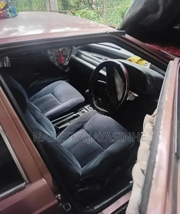 Hyundai Stellar 1989