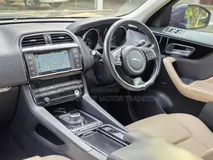 Jaguar F-Pace P250 AWD 2018