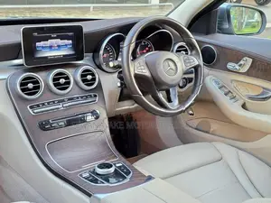 Mercedes Benz C350 e Exclusive Line 2016