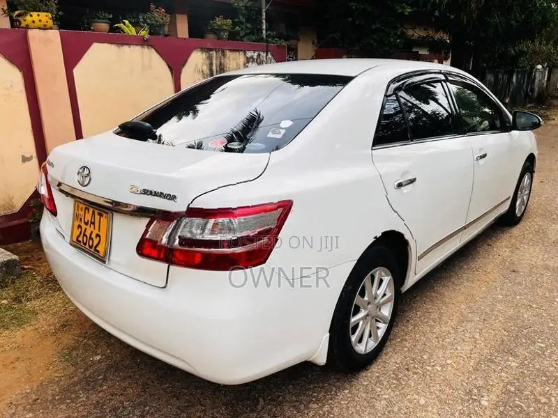 Toyota Premio G Superior 2016