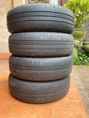 Bridgestone Tyres 195/60 R17 90H