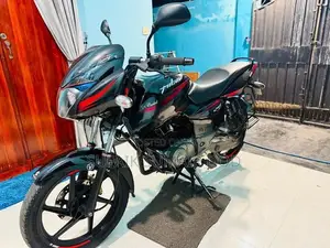 Bajaj Pulsar 150 Black 2017