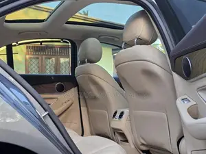 Mercedes Benz C350 e Exclusive Line 2016