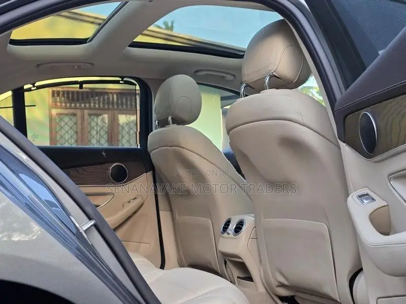 Mercedes Benz C350 e Exclusive Line 2016