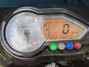 Bajaj Pulsar 180 2009