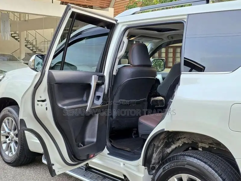 Toyota Land Cruiser Prado TX-L G Frontier 2017