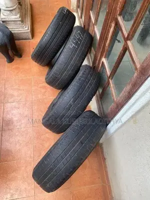 Bridgestone Tyres 195/60 R17 90H