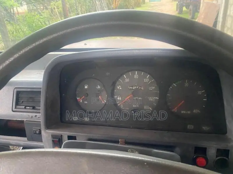 Tata 207 2005