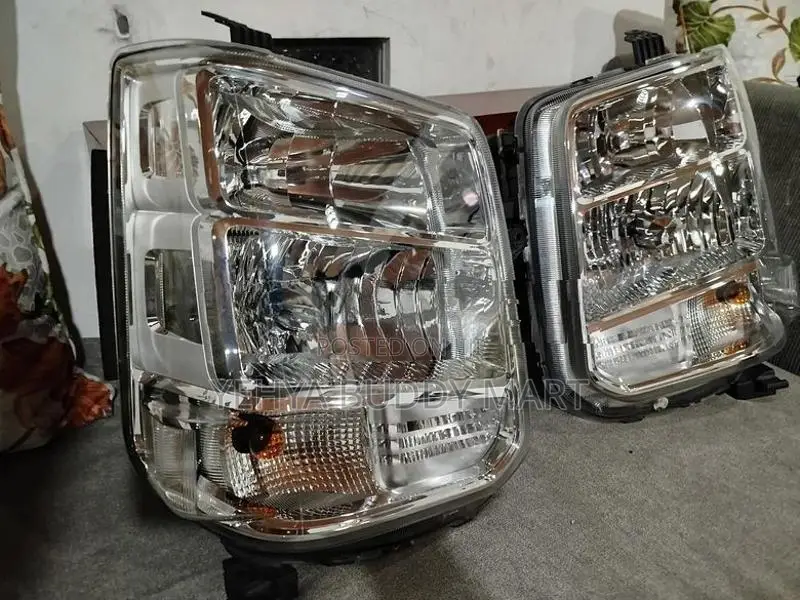 Suzuki Every Da17 Wagon Head Light
