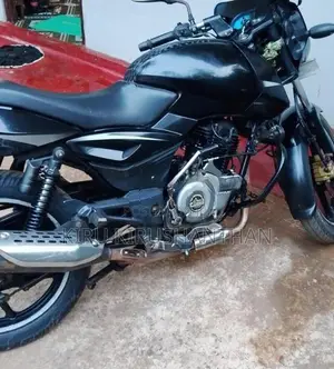 Bajaj Pulsar 150 2018