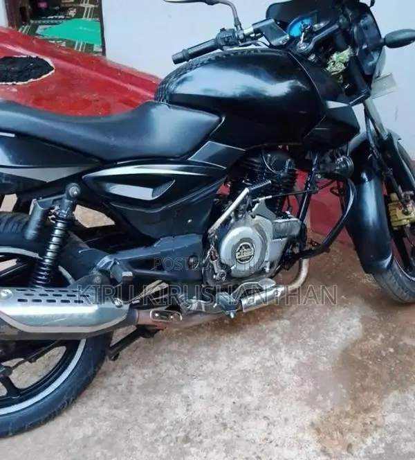 Bajaj Pulsar 150 2018