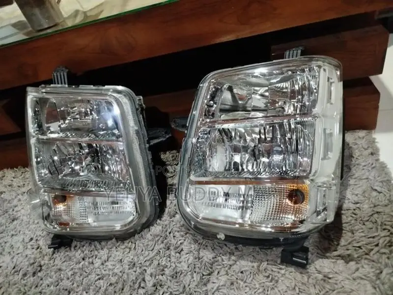 Suzuki Every Da17 Wagon Head Light