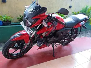 TVS Apache 2016