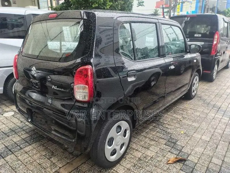 Suzuki Alto 2023