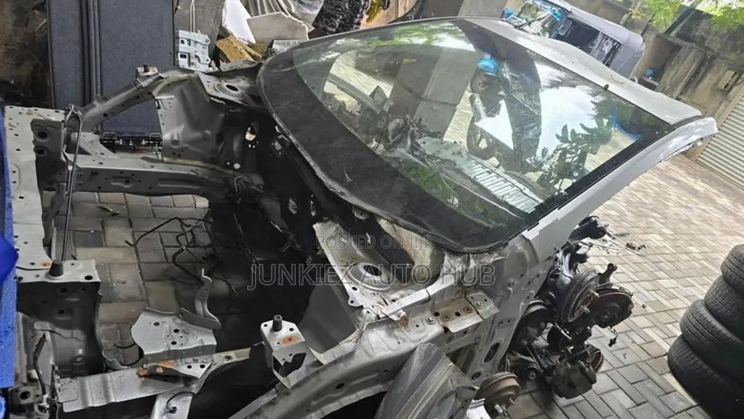 Honda Grace Face Cut Panel