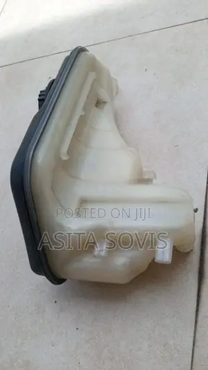 Jaguar S Type Coolant Bottle