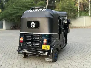 Bajaj RE 2011