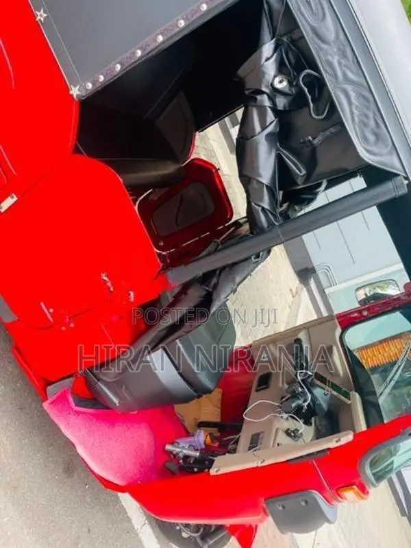 Bajaj RE ABW 2026